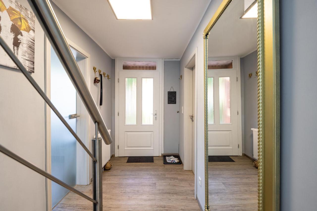 Villa Auszeithaus Pilsum mit großem Wintergarten - 8 Personen Krummhörn Exterior foto
